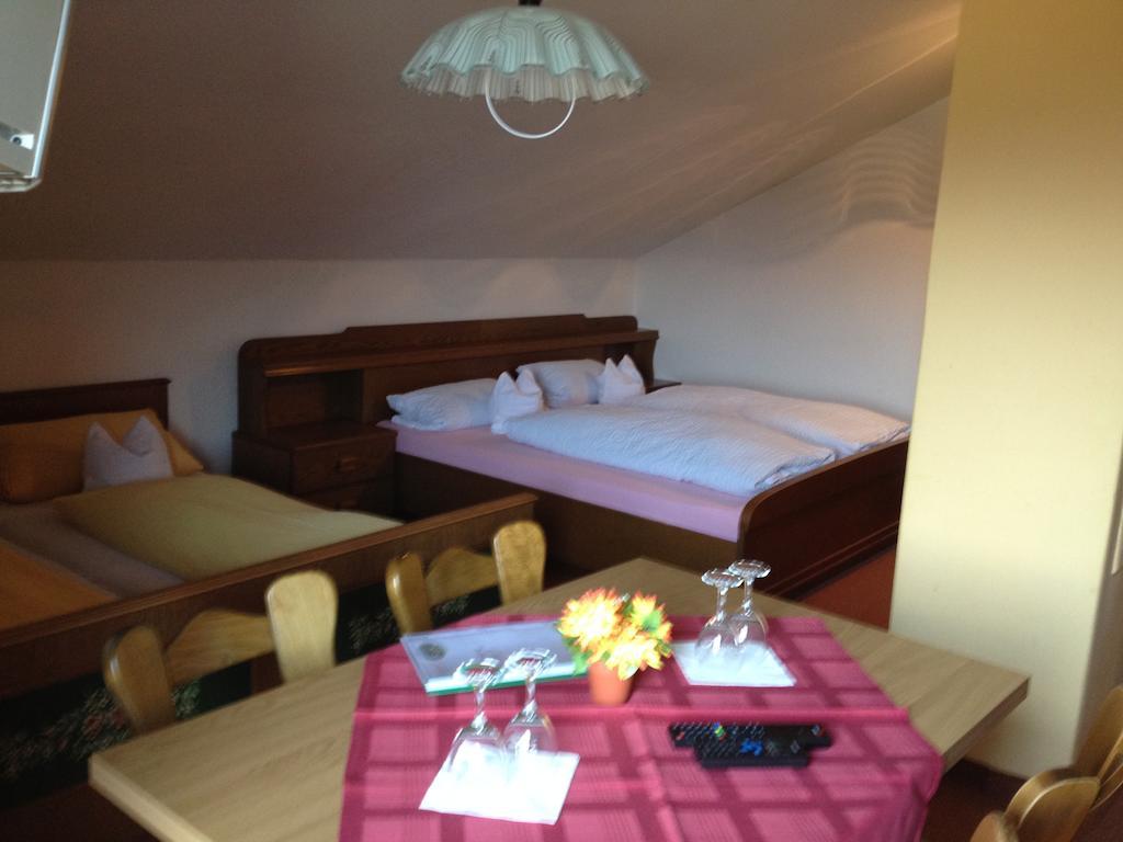Gasthaus Pension Sternknockel Bodenmais Rom bilde