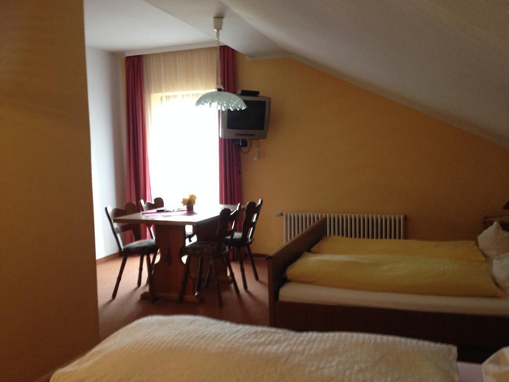Gasthaus Pension Sternknockel Bodenmais Rom bilde